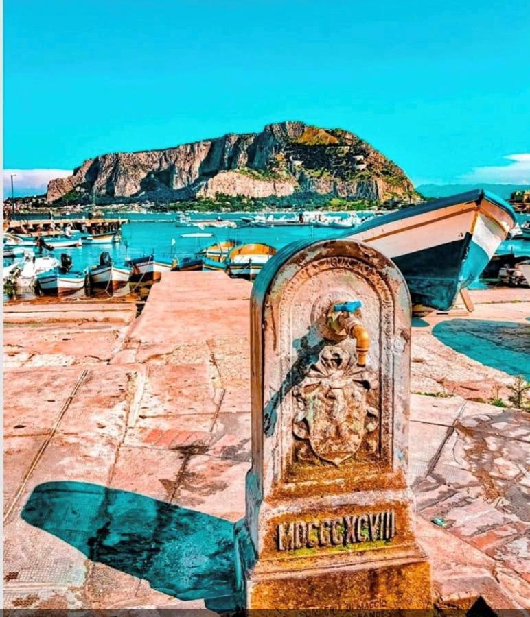 Mondello Stesicoro Apartment Palermo Bagian luar foto